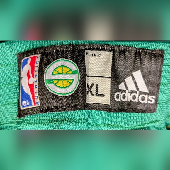 RARE!! Seattle Supersonics NBA Basketball Shorts 80s/90s Vintage Adidas Sonics - Picture 8 of 9
